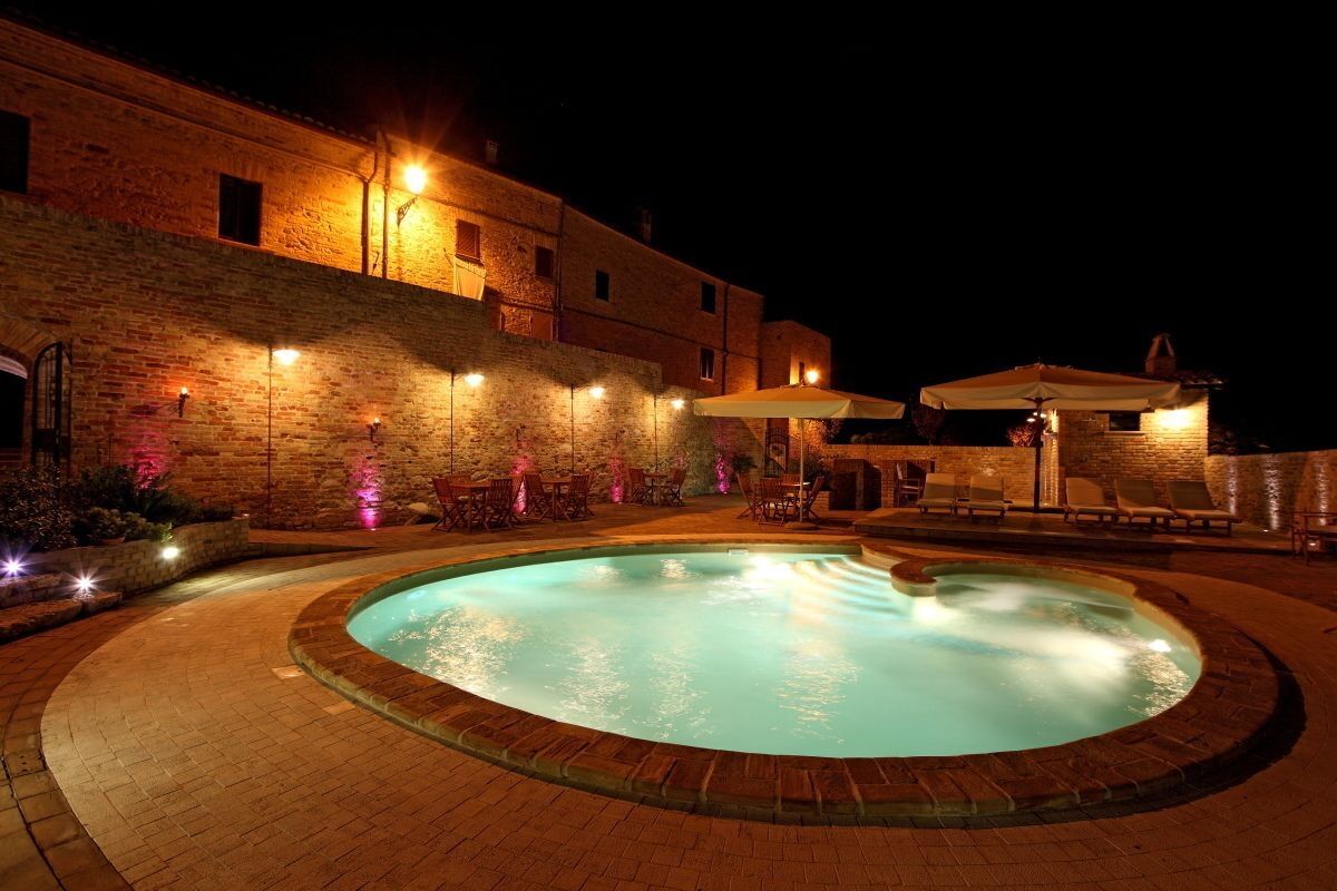 Residence Borgo Da Mare 몬테프란도네 외부 사진